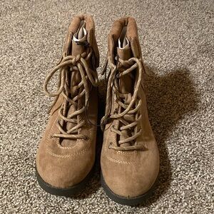Brown boots BRAND NEW